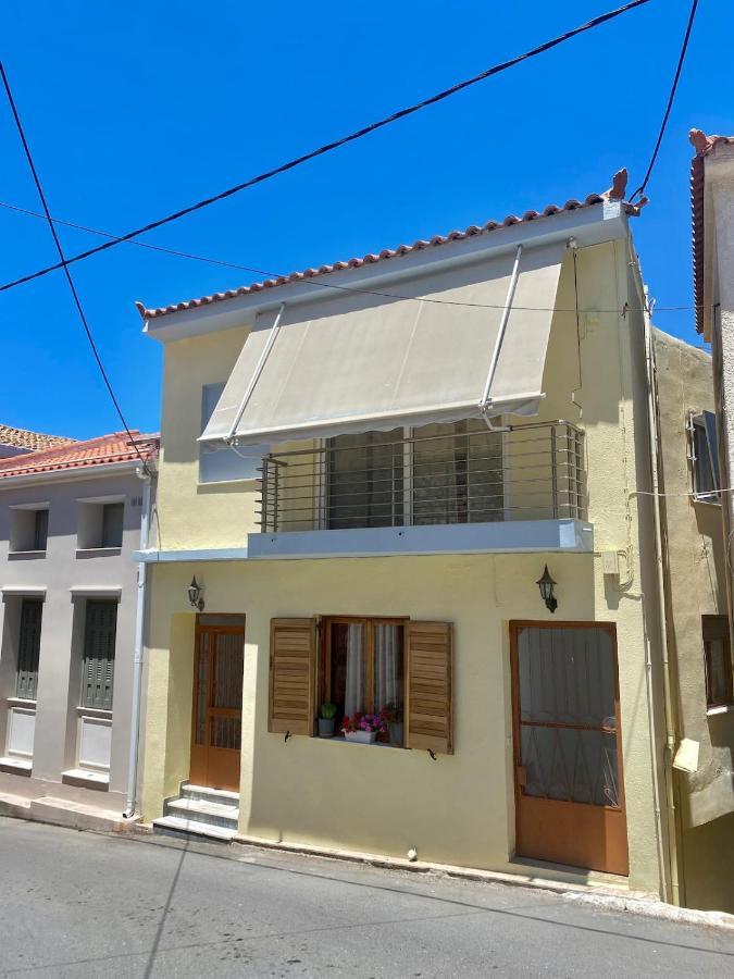 Blu Blu Apartment With Castle View Koroni  Ngoại thất bức ảnh